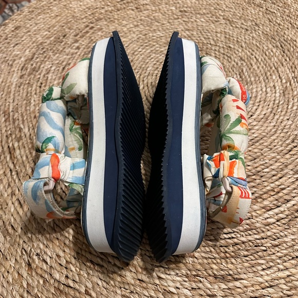 FARM RIO Copacabana Scarf Platform Sandals Puffy Comfy Size 9 - Picture 4 of 10